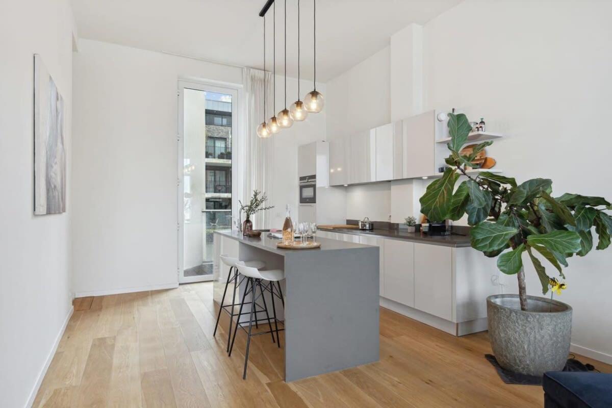 Bright Waterfront Apartment Αμβέρσα Εξωτερικό φωτογραφία